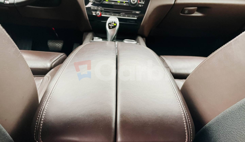 BMW X5 xDrive30d A/T