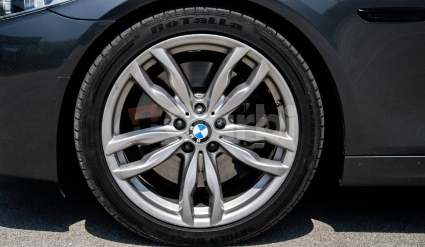 BMW Rad 5 Touring M550d xDrive