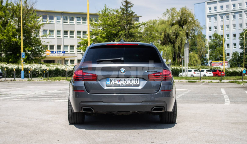 BMW Rad 5 Touring M550d xDrive