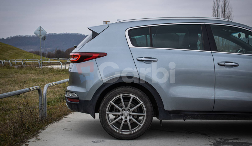 Kia Sportage 1.6 T-GDi 4WD GT-Line, 1. Majiteľ, Slovenské, Odvetrávanie, JBL, Connect