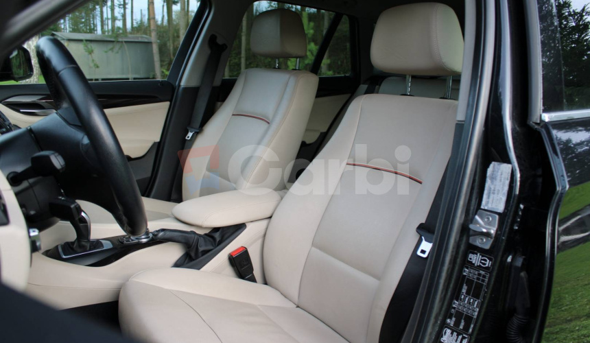 BMW X1 xDrive 18d A/T