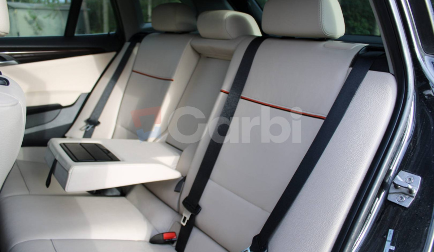 BMW X1 xDrive 18d A/T