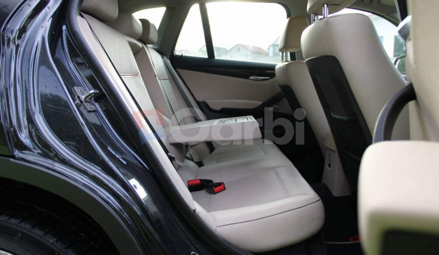 BMW X1 xDrive 18d A/T