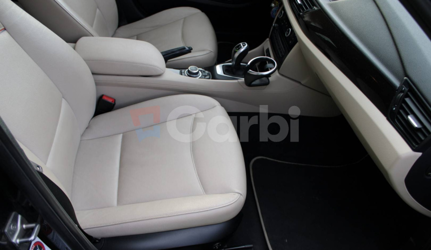 BMW X1 xDrive 18d A/T