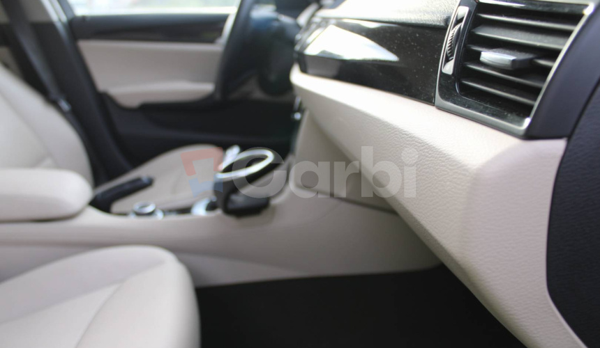 BMW X1 xDrive 18d A/T