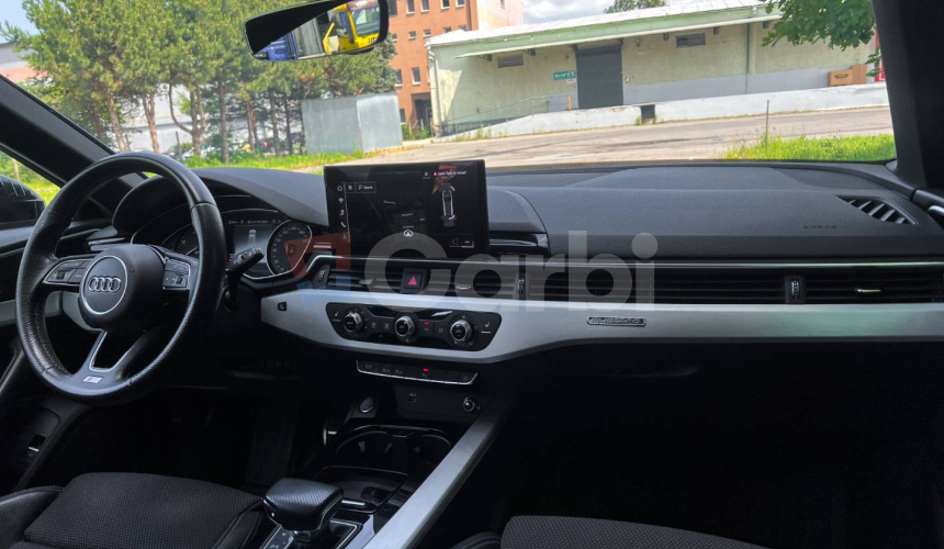 Audi A4 Avant 40 2.0 TDI S line quattro S tronic