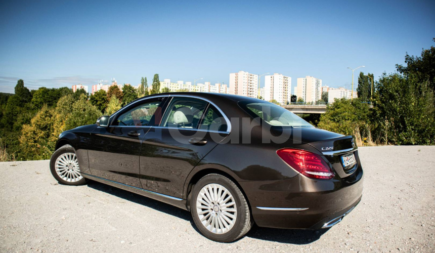 Mercedes-Benz C trieda Sedan 220 d A/T
