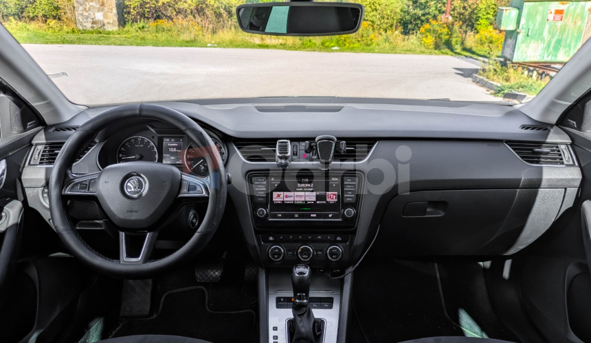 Škoda Octavia Combi 1.6 TDI 81kW, A7