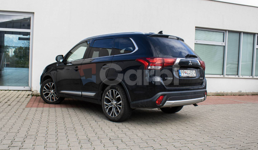 Mitsubishi Outlander 2.2 DI-D Intense+ A/T