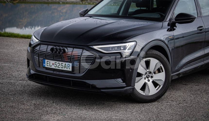 Audi E-tron 55 quattro, webasto, vzduchový podvozok, ťažné, DPH, SOH 87%
