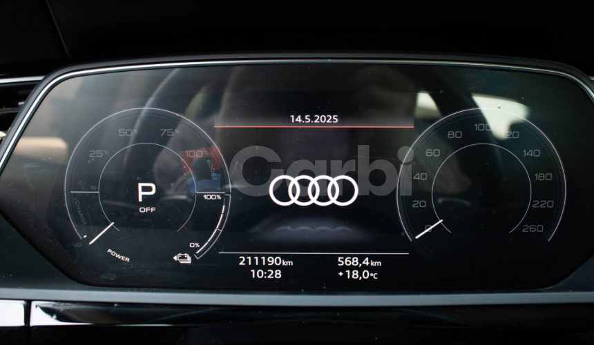 Audi E-tron 55 quattro, webasto, vzduchový podvozok, ťažné, DPH, SOH 87%