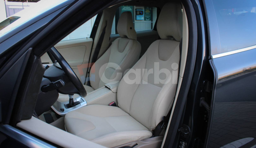 Volvo XC60 2.4D AWD Momentum