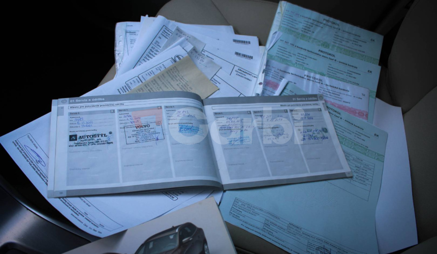 Volvo XC60 2.4D AWD Momentum