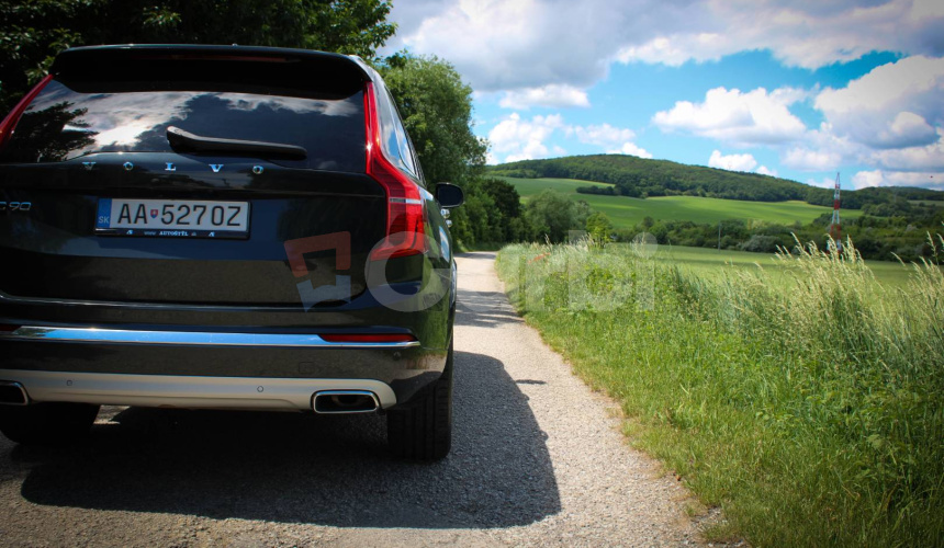 Volvo XC90 T8 AWD RECHARGE Inscription