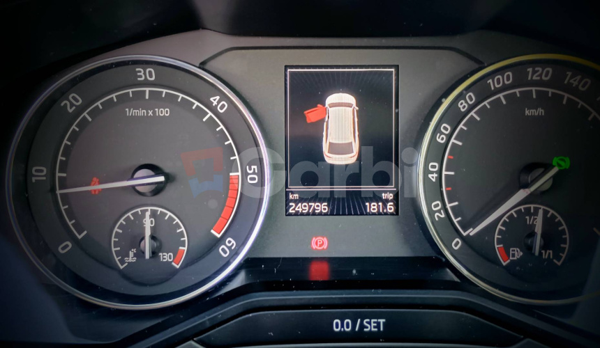 Škoda Superb Combi 1.6 TDI Active DSG