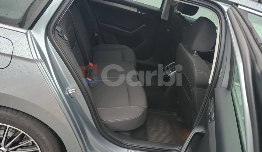 Škoda Superb Combi 1.6 TDI Active DSG