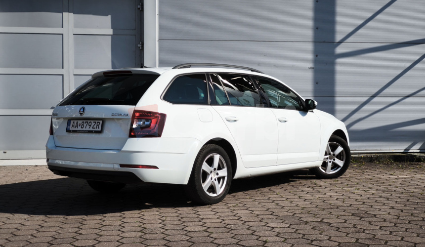 Škoda Octavia Combi 1.6 TDI Ambition