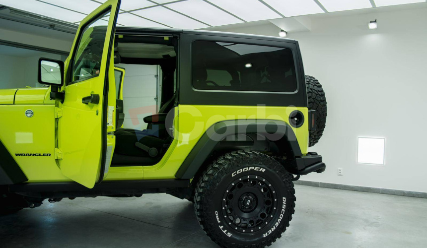 Jeep Wrangler Rubicon Custom 2.8 CRD A/T, Slovenské, TOP STAV, keramika