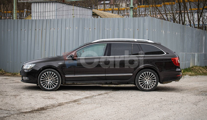 Škoda Superb Combi 2.0 TDI 125 kW L&K DSG 4x4, Nové brzdy, pneu pirelli, tlmiče, nová STK