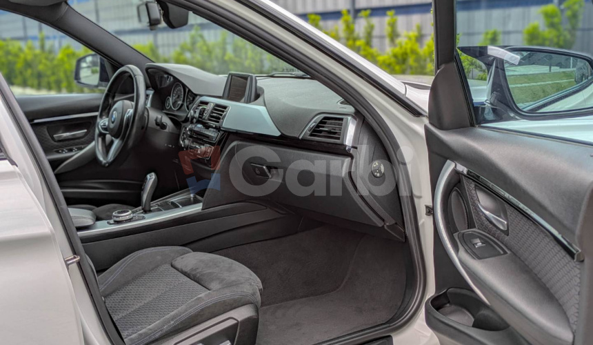 BMW Rad 3 320d xDrive M Sport A/T