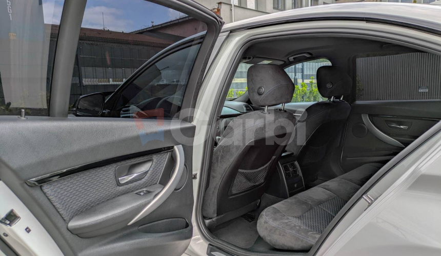BMW Rad 3 320d xDrive M Sport A/T