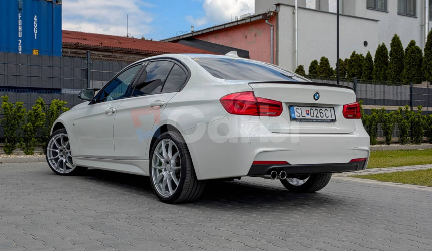 BMW Rad 3 320d xDrive M Sport A/T