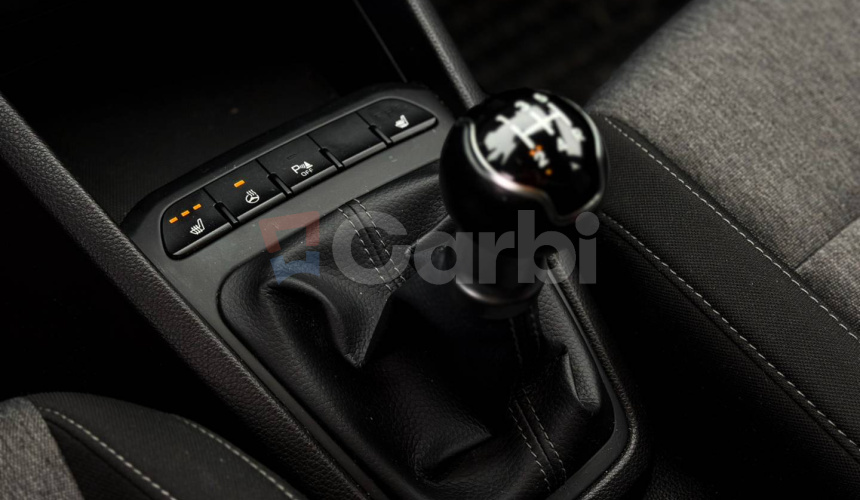 Kia Stonic 1.2 D-CVVT Silver