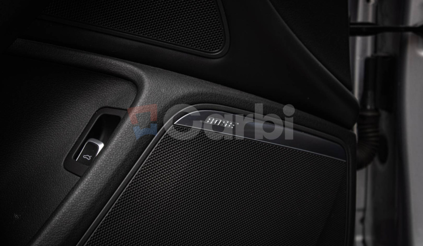 Audi A6 3.0 TDI Quattro 160kW, Webasto, Nočné videnie, Vzduch, Masáž, HUD, TV, ťažné