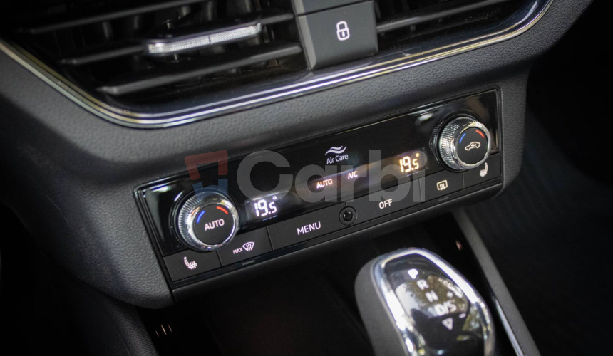 Škoda Scala 1.5 TSi DSG STYLE, Vyh.volant, Keyless