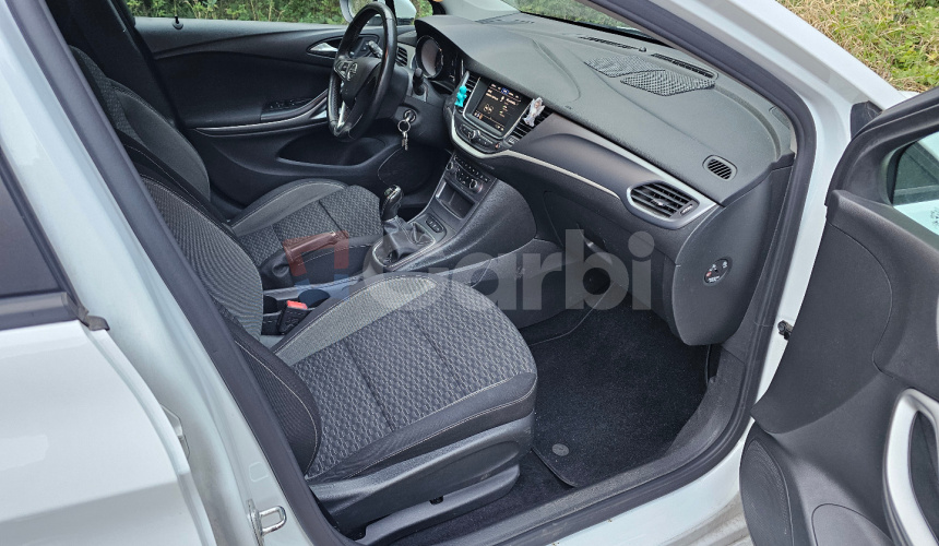 Opel Astra Sport Tourer 1.2 Turbo