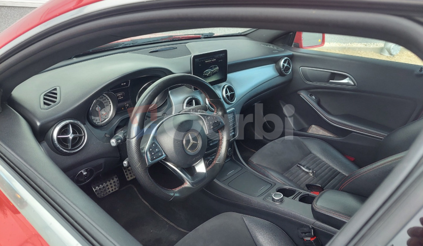 Mercedes-Benz CLA Shooting Brake SB 220 CDI AMG LINE A/T