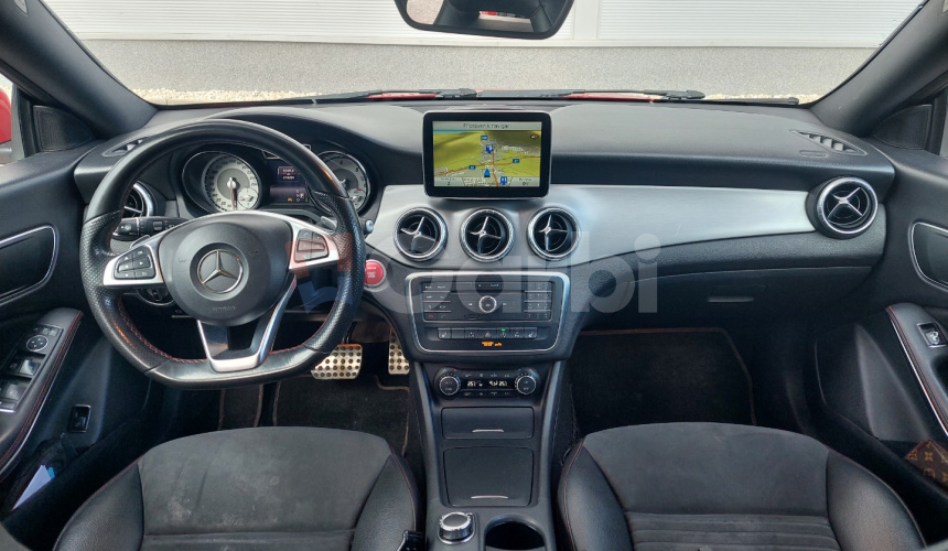 Mercedes-Benz CLA Shooting Brake SB 220 CDI AMG LINE A/T