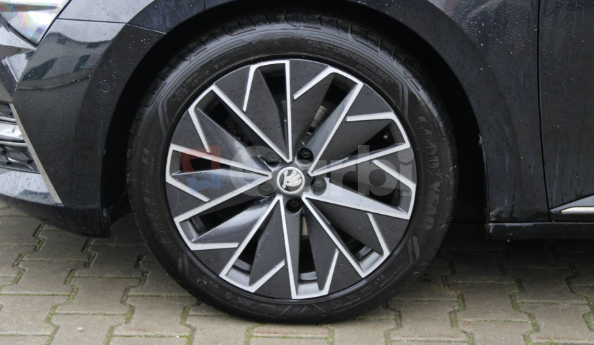 Škoda Superb Combi 2.0 TDI SCR L&K 4x4 DSG