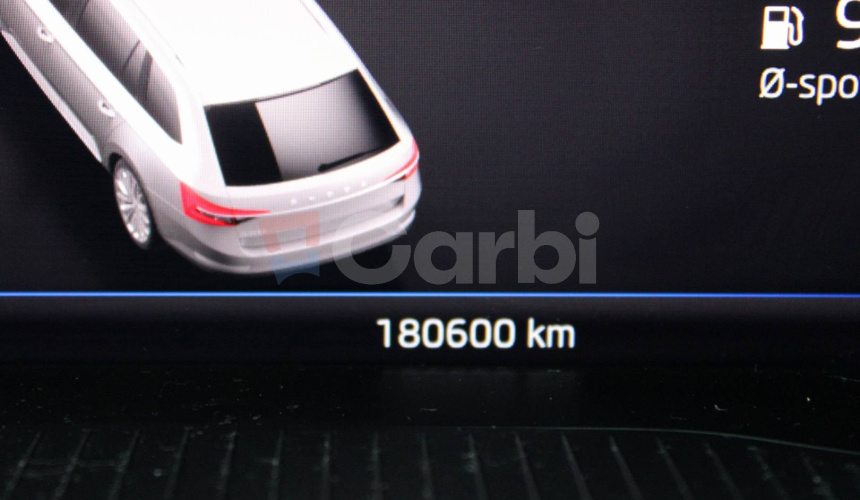 Škoda Superb Combi 2.0 TDI SCR L&K 4x4 DSG