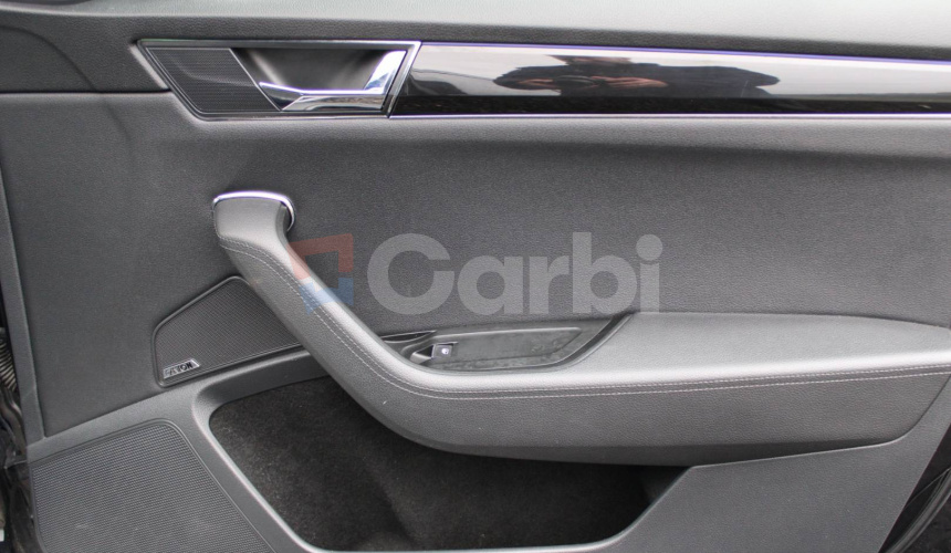 Škoda Superb Combi 2.0 TDI SCR L&K 4x4 DSG