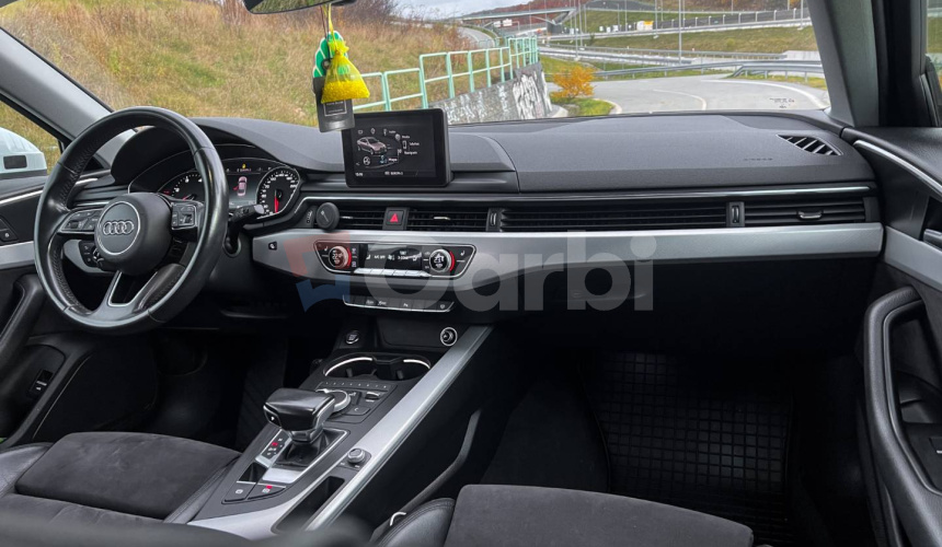 Audi A4 2.0 TDI S tronic Basis