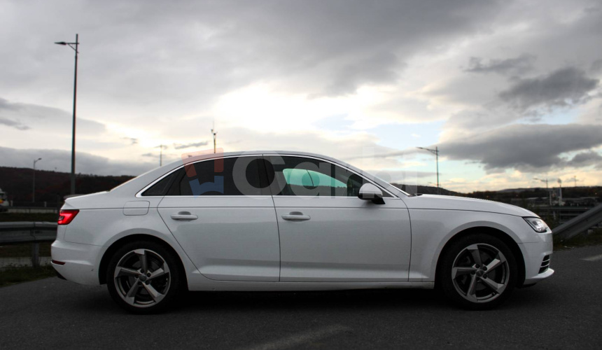 Audi A4 2.0 TDI S tronic Basis