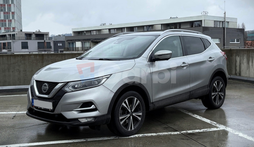 Nissan Qashqai DIG-T 160k N-Connecta AT7