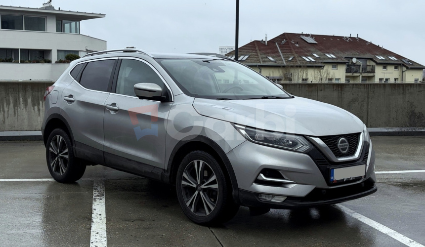 Nissan Qashqai DIG-T 160k N-Connecta AT7