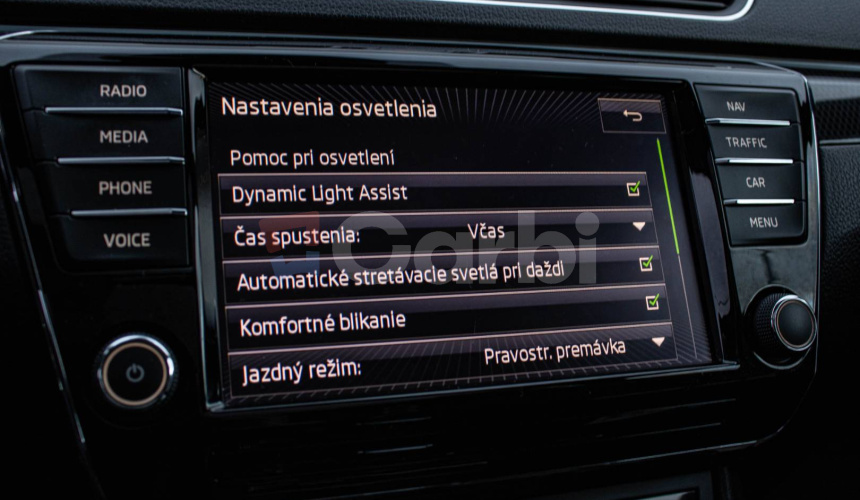Škoda Superb Combi 2.0 TDI 190k Sportline 4x4, PANORAMA, WEBASTO, DSG