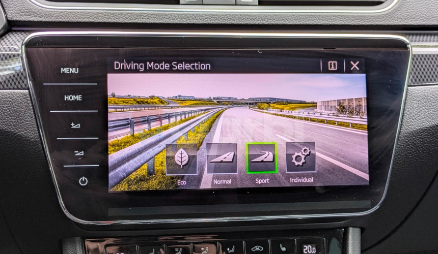 Škoda Superb SportLine Combi 2.0 TDI 140kW A7 4x4, Webasto
