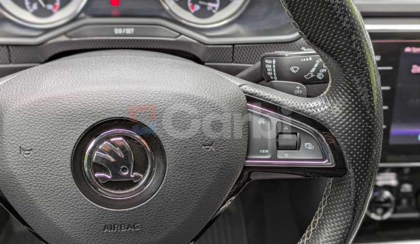 Škoda Superb SportLine Combi 2.0 TDI 140kW A7 4x4, Webasto