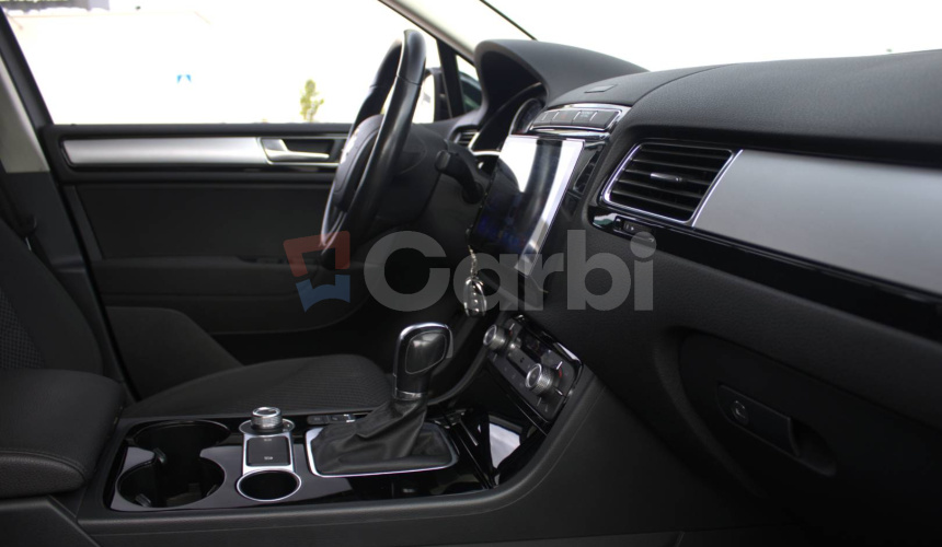 Volkswagen Touareg II 3.0 V6 TDI BMT 4MOTION Mountain