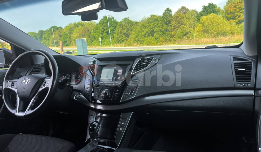 Hyundai i40 CW 1.7 CRDi HP Premium A/T