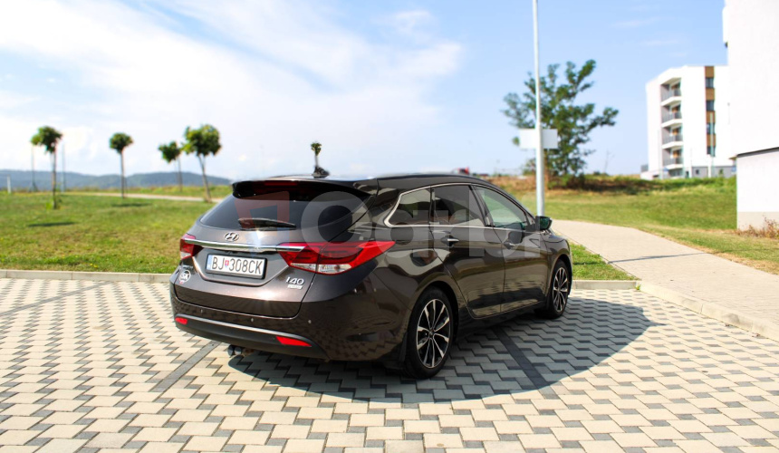 Hyundai i40 CW 1.7 CRDi HP Premium A/T