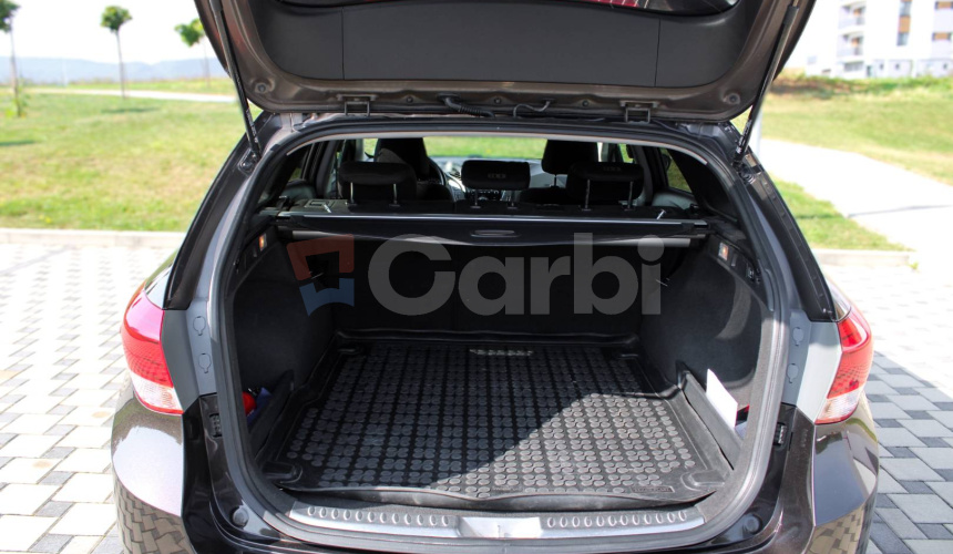 Hyundai i40 CW 1.7 CRDi HP Premium A/T