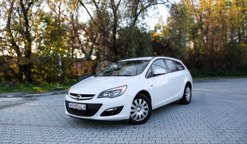 Opel Astra Sport Tourer ST 1.4 Turbo 120k Enjoy