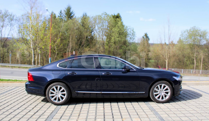 Volvo S90 D5 2.0L Drive-E Inscription A/T AWD