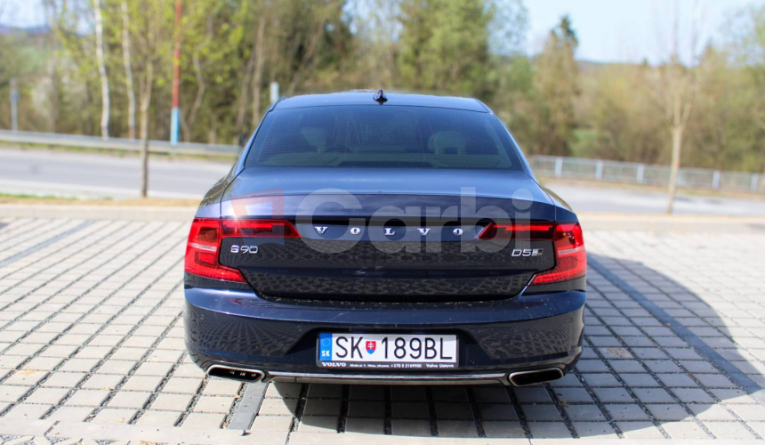 Volvo S90 D5 2.0L Drive-E Inscription A/T AWD