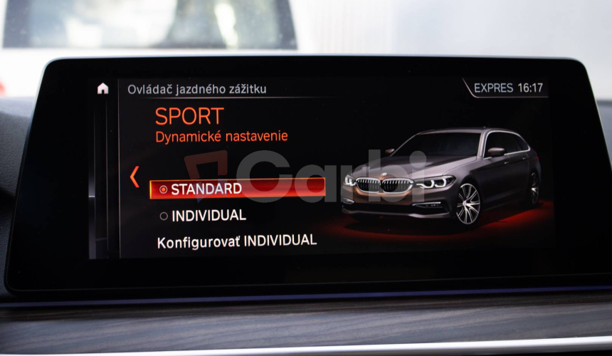 BMW Rad 5 Touring 520d Luxury Line, Pano, Ťažné, ambient, nové brzdy, olej v ZF